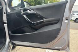 2016 Peugeot 208 Allure