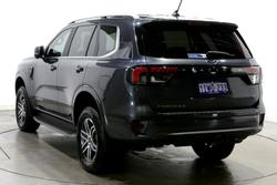 2025 Ford Everest Platinum