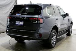 2025 Ford Everest Platinum