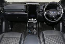 2025 Ford Everest Platinum