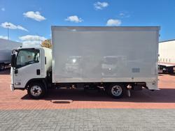 2022 Isuzu Trucks NNR 45 150 AMT Van and Lift
