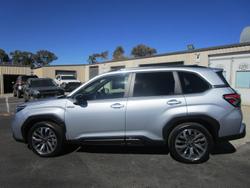 2025 Subaru Forester Hybrid Touring