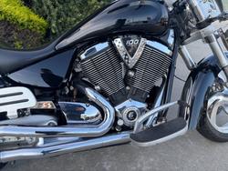 2008 VICTORY KINGPIN 8-BALL Solid Black