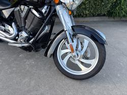 2008 VICTORY KINGPIN 8-BALL Solid Black