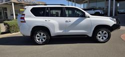 2017 Toyota Landcruiser Prado GXL GDJ150R 4X4 Dual Range Glacier White