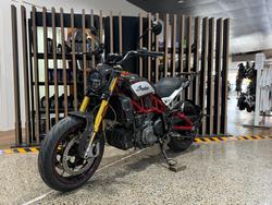 2022 Indian FTR R 1200 CARBON CARBON FIBER