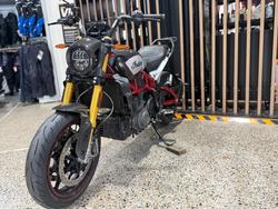 2022 Indian FTR R 1200 CARBON CARBON FIBER