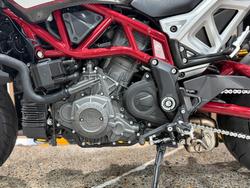 2022 Indian FTR R 1200 CARBON CARBON FIBER