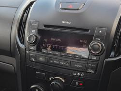 2016 Isuzu D-MAX SX