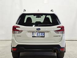 2019 Subaru Forester 2.5i