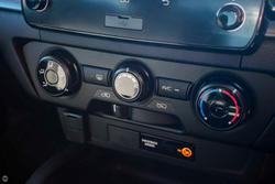 2025 Mazda BT-50 XT