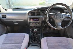 2001 Mazda Bravo Plus B2500 4X4 Colorado Red