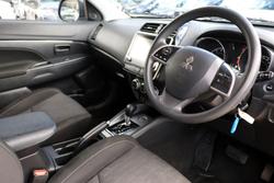 2023 Mitsubishi ASX ES