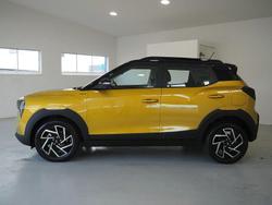 2025 Mahindra XUV3XO AX7L