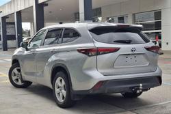 2024 Toyota Kluger GX