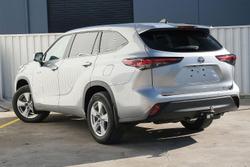 2024 Toyota Kluger GX