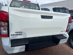 2026 Isuzu D-MAX SX