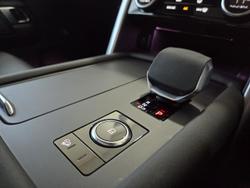 2024 Land Rover Discovery D350 Dynamic HSE