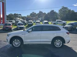 2020 VOLKSWAGEN TOUAREG 190TDI