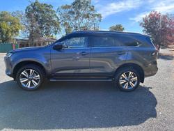 2023 Isuzu MU-X LS-T