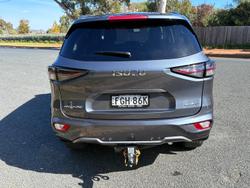 2023 Isuzu MU-X LS-T