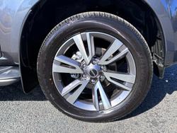 2023 Isuzu MU-X LS-T