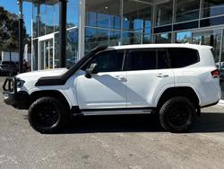 2022 Toyota Landcruiser GX