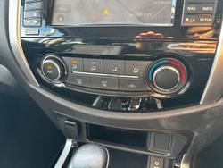 2018 Nissan Navara ST