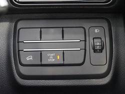 2025 Mahindra XUV3XO AX5L