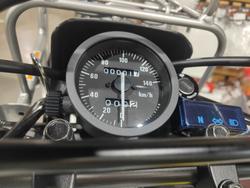 2025 SUZUKI TROJAN (DR200SE) FARM WHITE