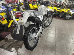 2025 SUZUKI TROJAN (DR200SE) FARM WHITE