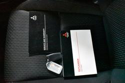 2022 Mitsubishi Outlander LS