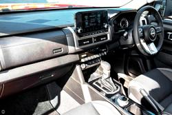 2026 Nissan Navara ST-X