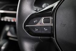 2022 Peugeot 2008 Allure