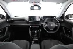 2022 Peugeot 2008 Allure