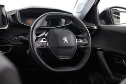 2022 Peugeot 2008 Allure