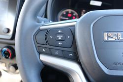 2025 Isuzu D-MAX SX