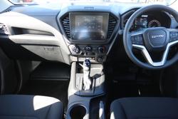 2025 Isuzu D-MAX SX