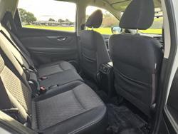 2017 Nissan X-TRAIL ST