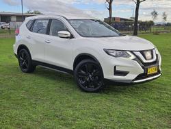 2017 Nissan X-TRAIL ST