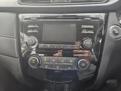 2017 Nissan X-TRAIL ST