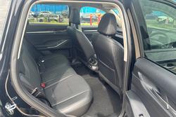 2025 GWM Haval H6 Ultra Hybrid B01 Golden Black (8T01)