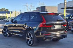 2022 Volvo XC60 Recharge Ultimate T8 Plug-In Hybrid