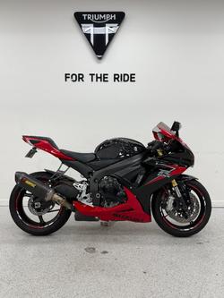 Suzuki GSX-R750