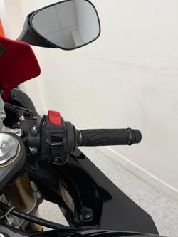 2014 Suzuki GSX-R750 Black