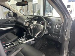 2017 Nissan Navara ST-X