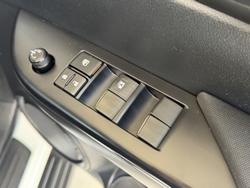 2019 Toyota Hilux SR