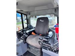 John Deere 850L Xlt
