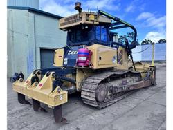 John Deere 850L Xlt