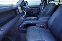 2025 Land Rover Defender 110 D350 X-Dynamic HSE